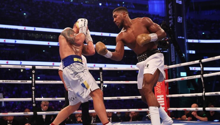 Anthony Joshua ringe çıkıyor