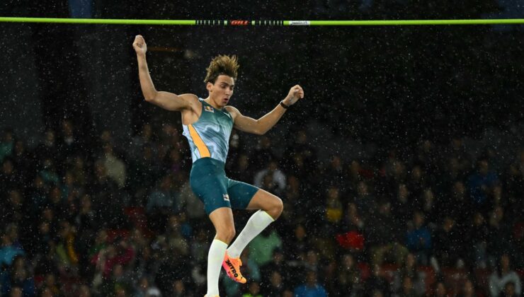 Duplantis’ten 12. Dünya Rekoru: Bu Kez Kendi Evinde