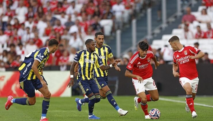 İrfan Can Kahveci: ’Mourinho’nun takımında kanat oynamak kolay değil’
