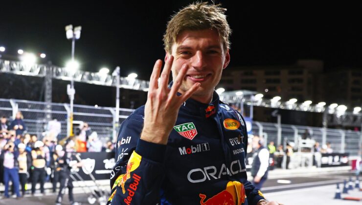 Max Verstappen, Üst Üste 4. Kez Şampiyon Oldu