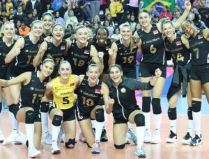 VakıfBank Dünya Şampiyonası finalinde!