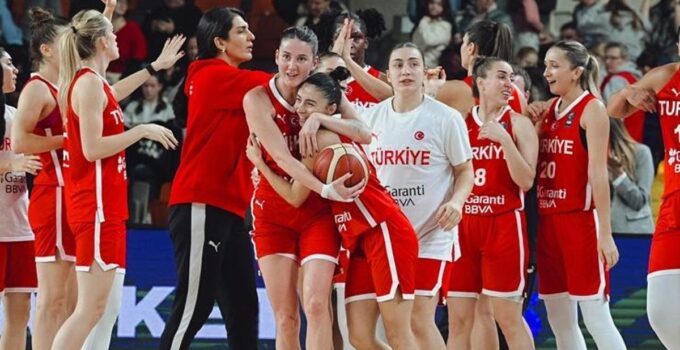 A Milli Kadın Basketbol Takımı, 16. sıraya yükseldi