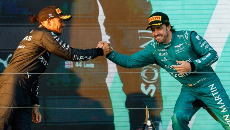 Alonso: &quot;Hamilton'ın Ferrari'de kanıtlaması gereken hiçbir şey yok&quot;