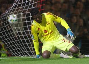Andre Onana’ya ağır eleştiri: ‘Kaleci değil!’