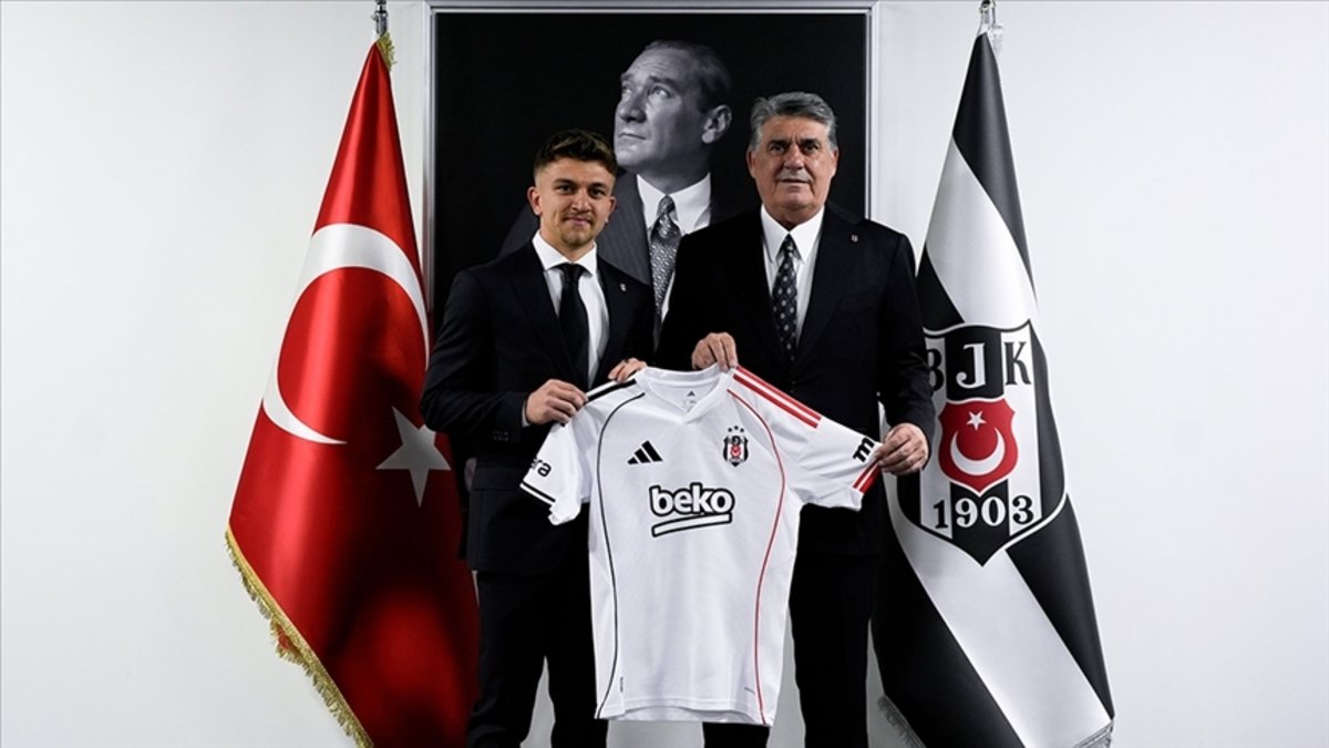 Beşiktaş, Rıdvan Yılmaz’ın lisansını çıkardı