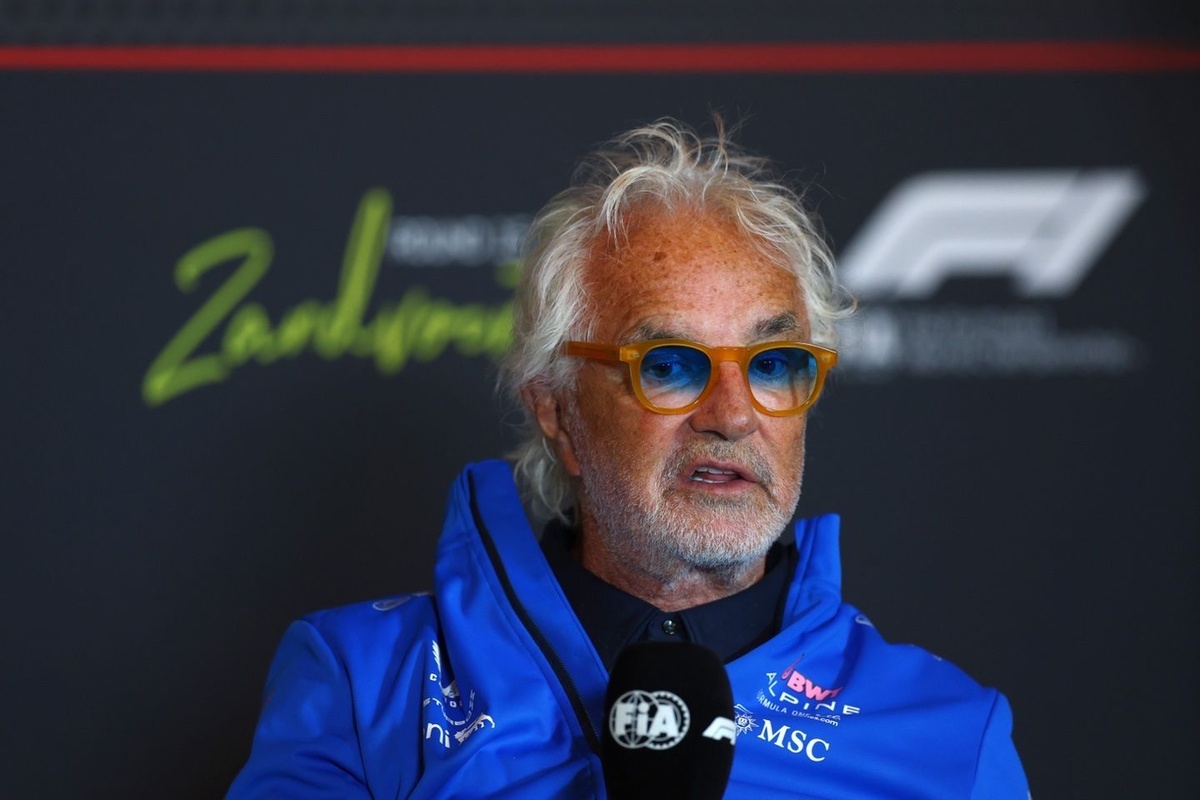 Briatore: &quot;Alpine, Bottas'ın Cadillac ile sözleşme imzalamasına yardımcı oldu&quot;