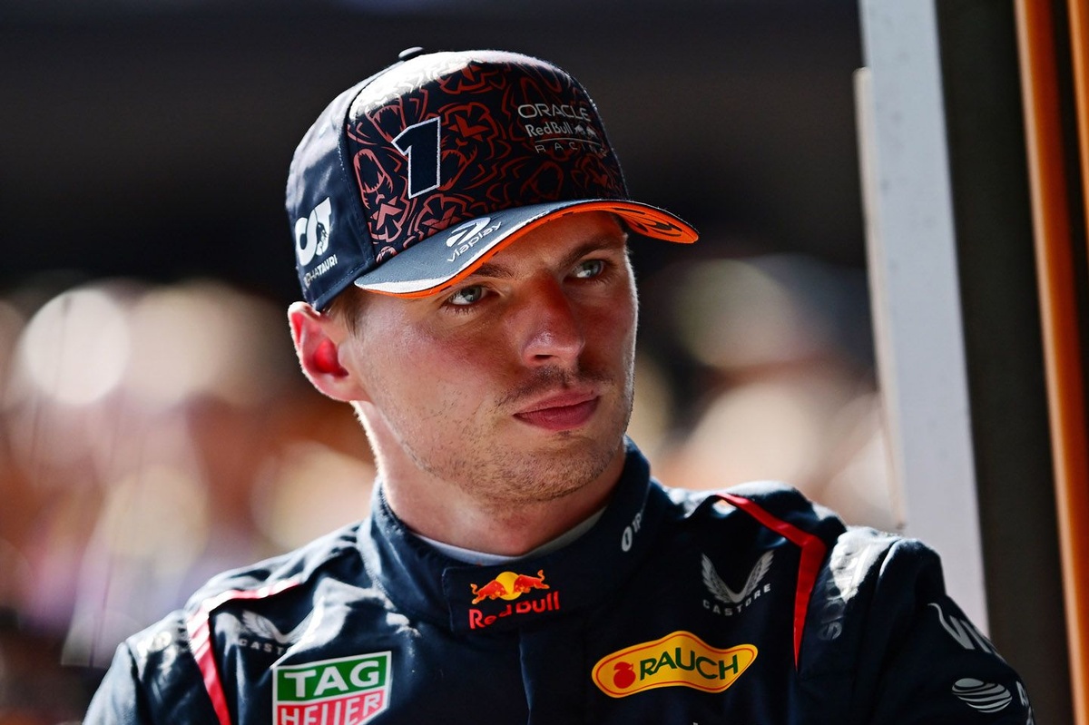 Brundle: &quot;Verstappen sonsuza kadar takımı taşıyamaz&quot;