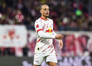 Chelsea’den Simons için takas formulü – Chelsea