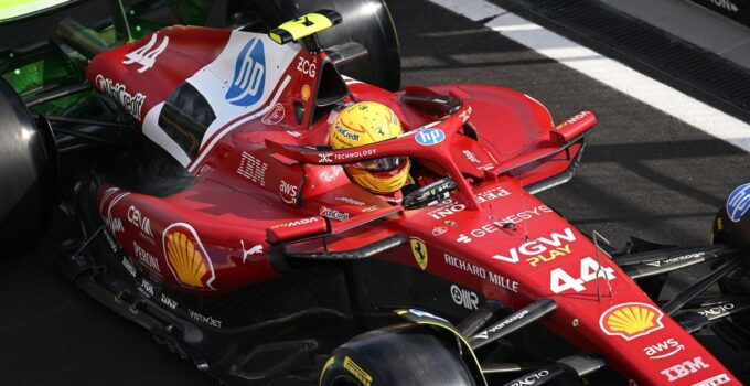 Davidson: &quot;Hamilton'ın yaşı artık ona engel oluyor&quot;