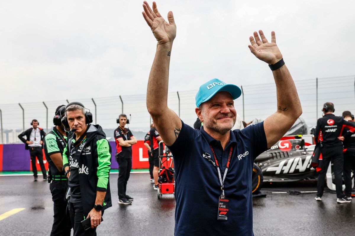 Eski Ferrari pilotu Rubens Barrichello, NASCAR Brezilya Şampiyonu oldu