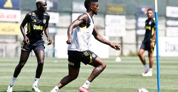 Fenerbahçe, Feyenoord maçı öncesi taktik çalıştı