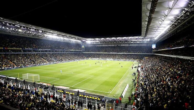 Fenerbahçe Feyenoord maçında sahasına güveniyor!