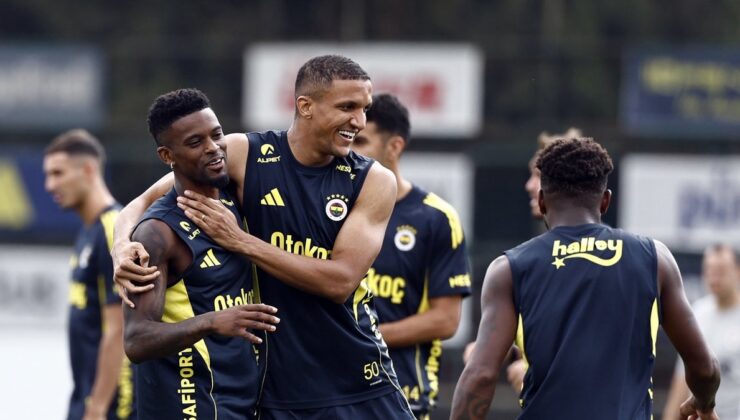 Fenerbahçe, Feyenoord maçının hazırlıklarını sürdürdü!