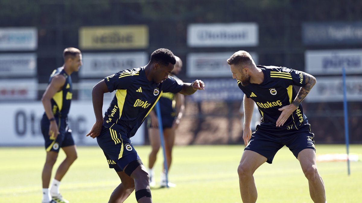 Fenerbahçe’de Feyenoord hazırlıkları sürüyor!
