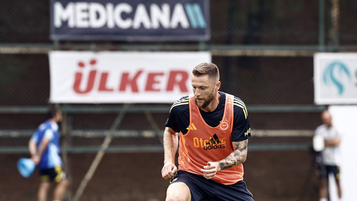 Fenerbahçe’de Feyenoord maçının hazırlıkları başladı