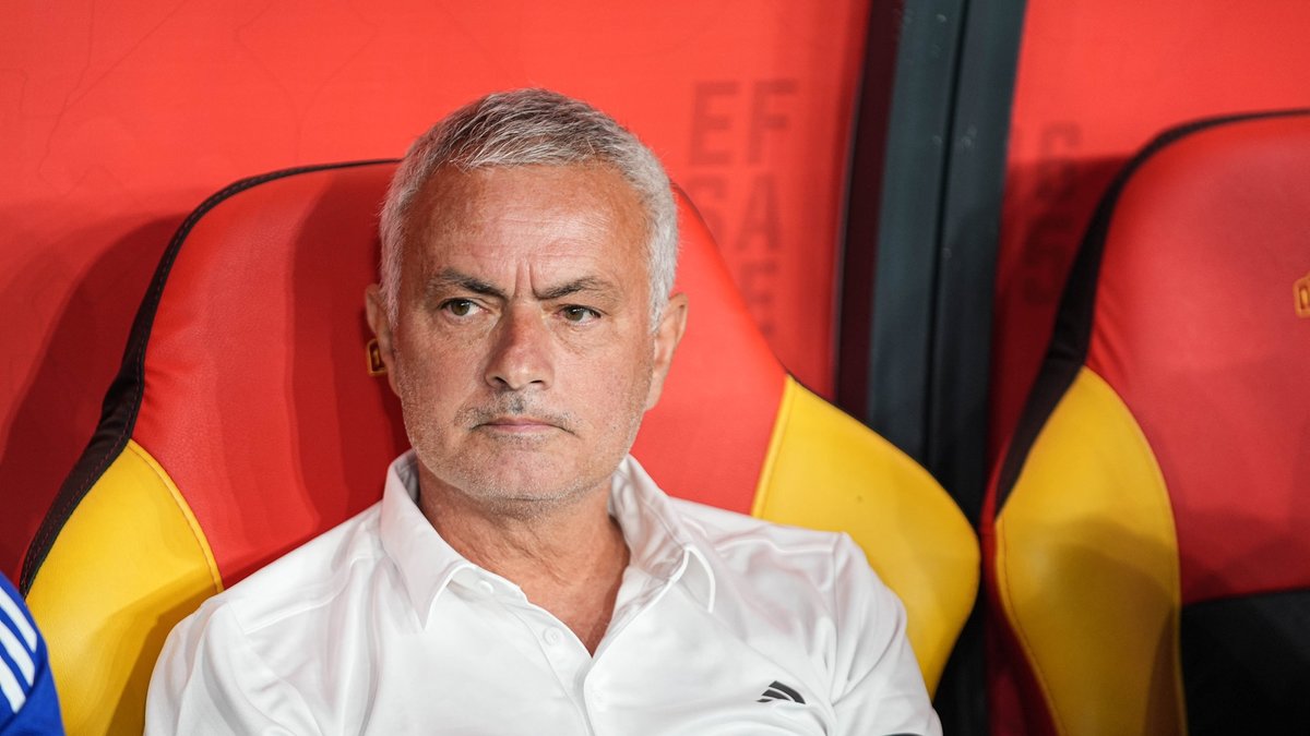Fenerbahçe’de Jose Mourinho açıklamalarda bulundu! Kerem…