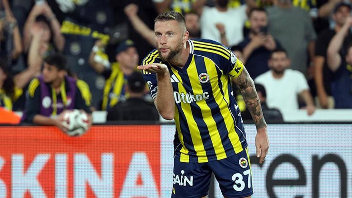 Fenerbahçe’nin Süper Lig’deki ilk golünü atan Skriniar: ‘Fantastik ve harika!’