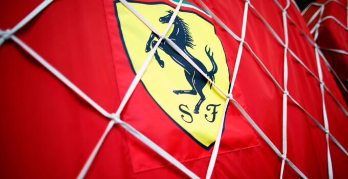 Ferrari Sürücü Akademisi'ne iki yeni isim dahil oldu