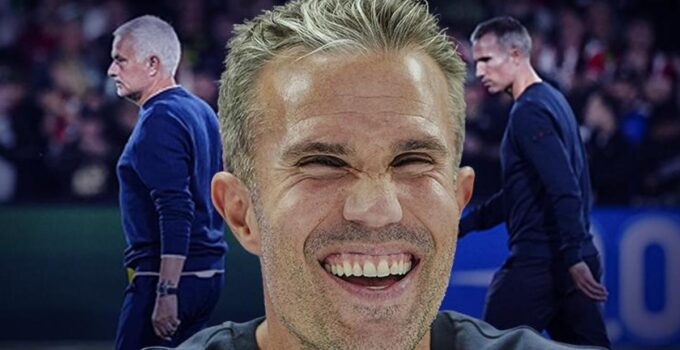 Feyenoord’da Robin van Persie’den Kadıköy itirafı! ‘Cehennem için hazırlanmamız gerekiyor’
