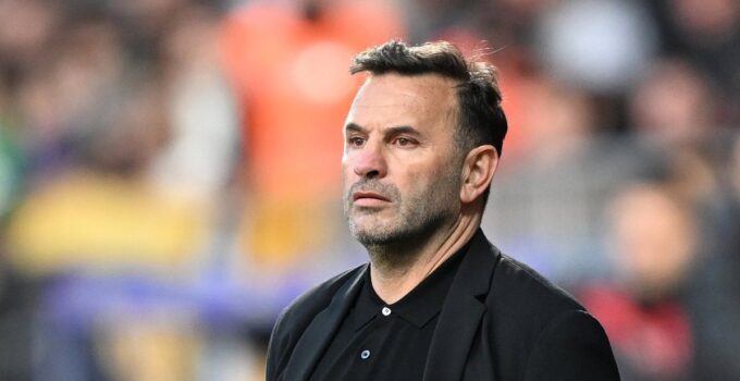 Galatasaray Teknik Direktörü Okan Buruk A Spor’a özel açıklamalarda bulundu! ’Osimhen sonrası önceliğimiz…’