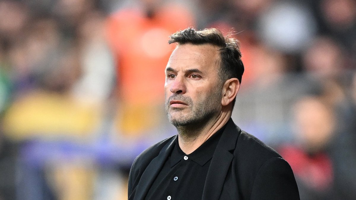 Galatasaray Teknik Direktörü Okan Buruk A Spor’a özel açıklamalarda bulundu! ’Osimhen sonrası önceliğimiz…’