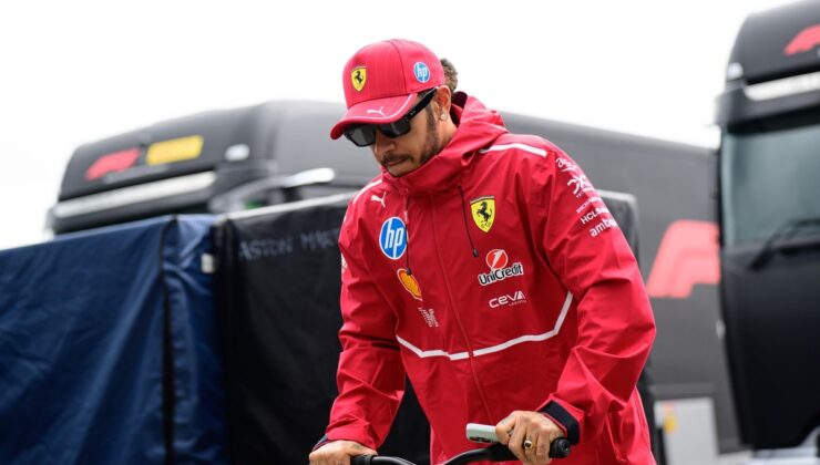 Hamilton: &quot;Zandvoort dünyanın en iyi pistlerinden biri&quot;