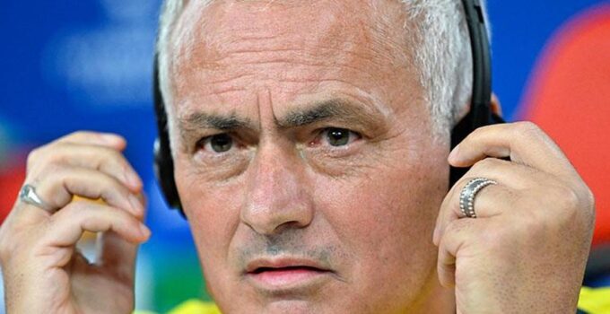 Jose Mourinho’dan Benfica karşısında büyük sürpriz! İlk 11’e geri döndü