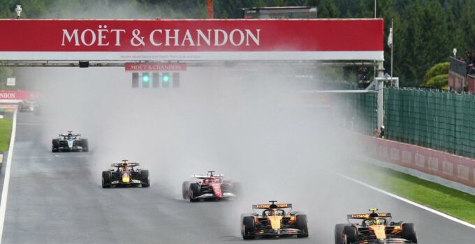 Knowles: &quot;F1'in asıl problemi yağmurlu havadaki görüş sorunları&quot;