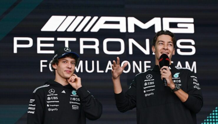 Mercedes: &quot;Pilot duyurusundaki gecikme, ortada bir sorun olduğunu göstermez&quot;
