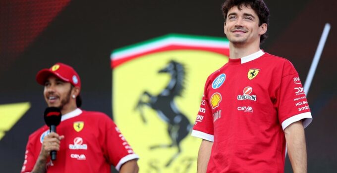 Montoya: &quot;Hamilton'ın Ferrari'de kalmaya devam etmesi Leclerc'in hayatını zorlaştıracak&quot;