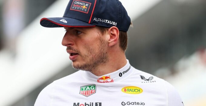 Montoya: &quot;Verstappen'in değeri yarıya düşmüş olabilir&quot;