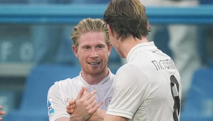Napoli ve McTominay kaldığı yerden devam! Sassuolu deplasmanında partiye De Bruyne de katıldı