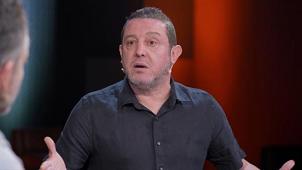 Nihat Kahveci’den Beşiktaş’ın yıldızına eleştiri: Hiçbir şey oynamıyor!