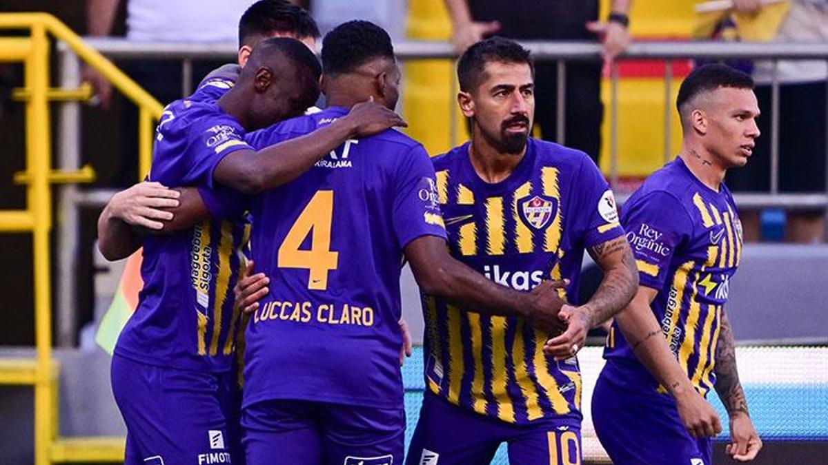 (ÖZET) I Selçuk Şahin galibiyet siftahını yaptı… Eyüpspor – Alanyaspor maç sonucu: 2-1