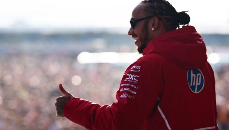 Perez'den Hamilton'a destek: &quot;O harika bir sürücü, sorunlarını çözeceğine eminim&quot;