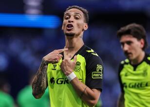 Real Betis’in Antony ısrarı