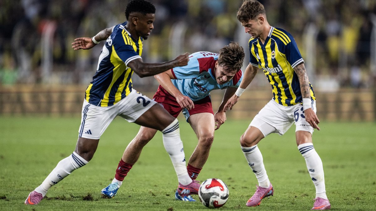 Rumen hakemden flaş karar! İşte gol böyle geldi