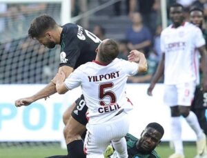 Samsunspor deplasmanda 3 puanı kaptı! Kocaelispor – Samsunspor: 0-1
