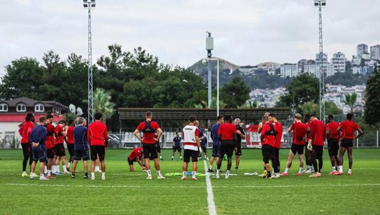 Samsunspor Panathianikos karşısında tur peşinde!
