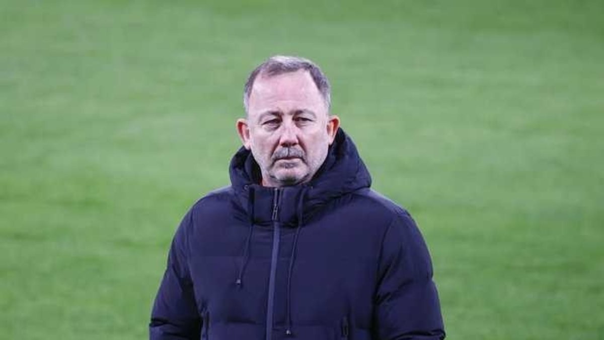 Sergen Yalçın Beşiktaş’a geri dönüyor!