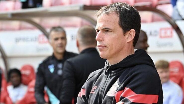Sunderland’de Regis Le Bris’le yola devam!