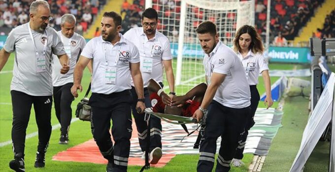 Süper Lig’in ilk haftasında ortalık revire döndü