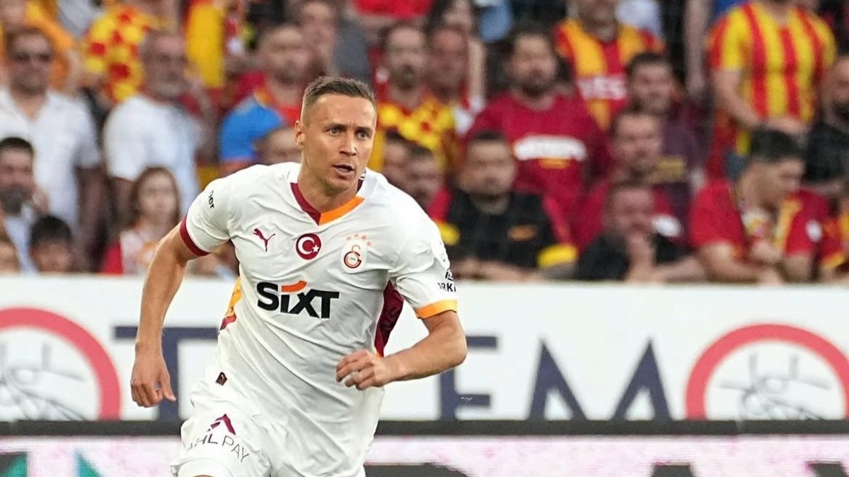 TRANSFER HABERİ: Galatasaray’da Frankowski takımdan ayrıldı