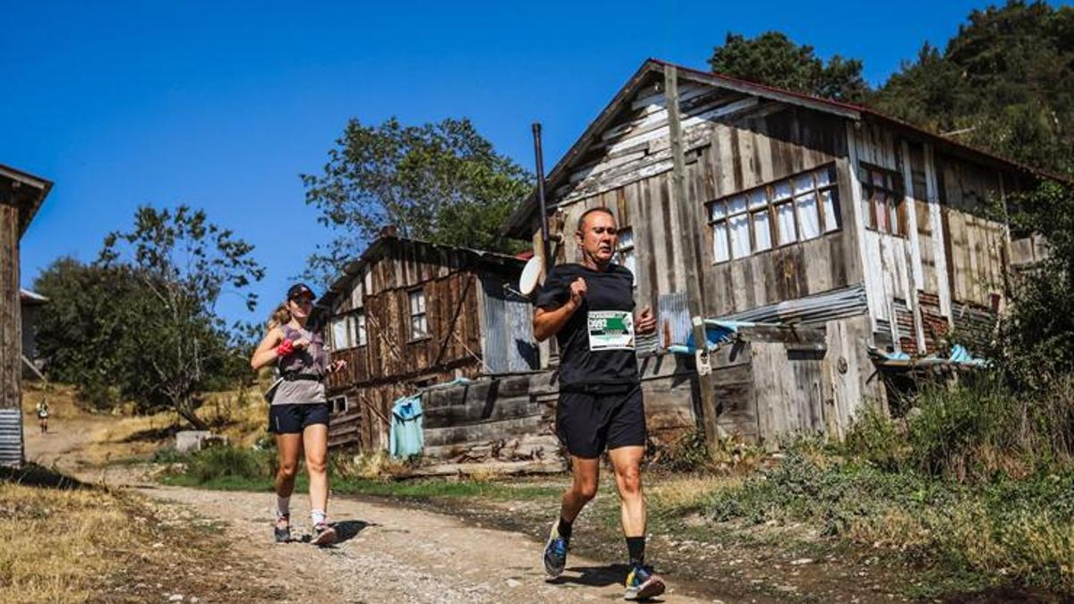 Uluslararası Ultra Abant 790 sporcunun katılımıyla koşuldu