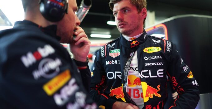 Verstappen: &quot;Red Bull'un eski formuna dönmeden önce 'yeniden yapılanmaya' ihtiyacı var&quot;