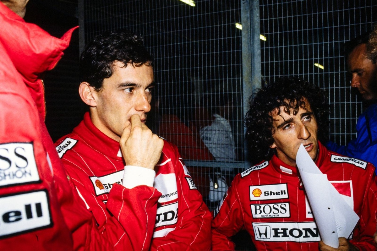 Villeneuve:  &quot;Senna-Prost dönemindeki pilotlardan daha iyi değil&quot;