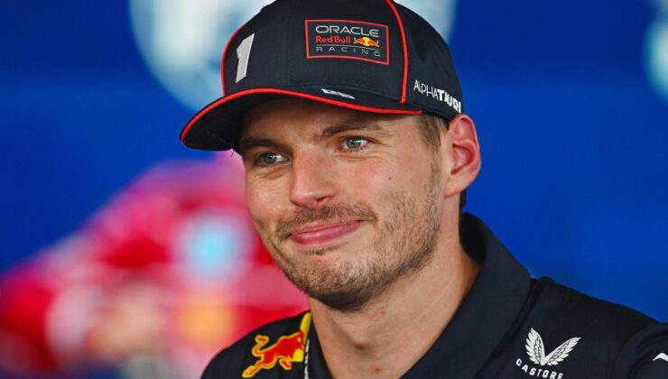 Villeneuve: &quot;Verstappen'in uzun zamandır güçlü bir takım arkadaşı yok&quot;