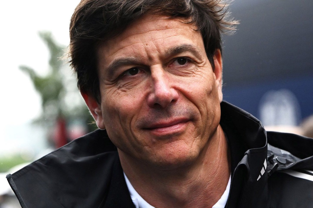 Wolff: &quot;Lewis ile sözleşme görüşmelerinden nefret ederdim&quot;