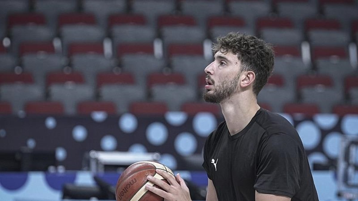 Alperen Şengün’den 10’da 10 üçlük