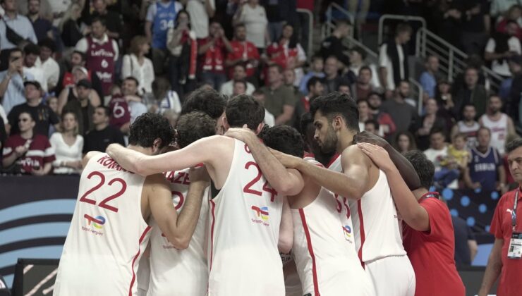 Bayern Münih’ten 12 dev adam için tebrik paylaşımı!